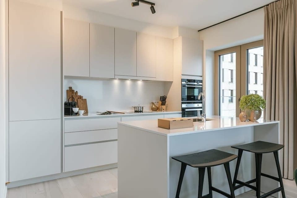 Modern and fully equipped kitchen