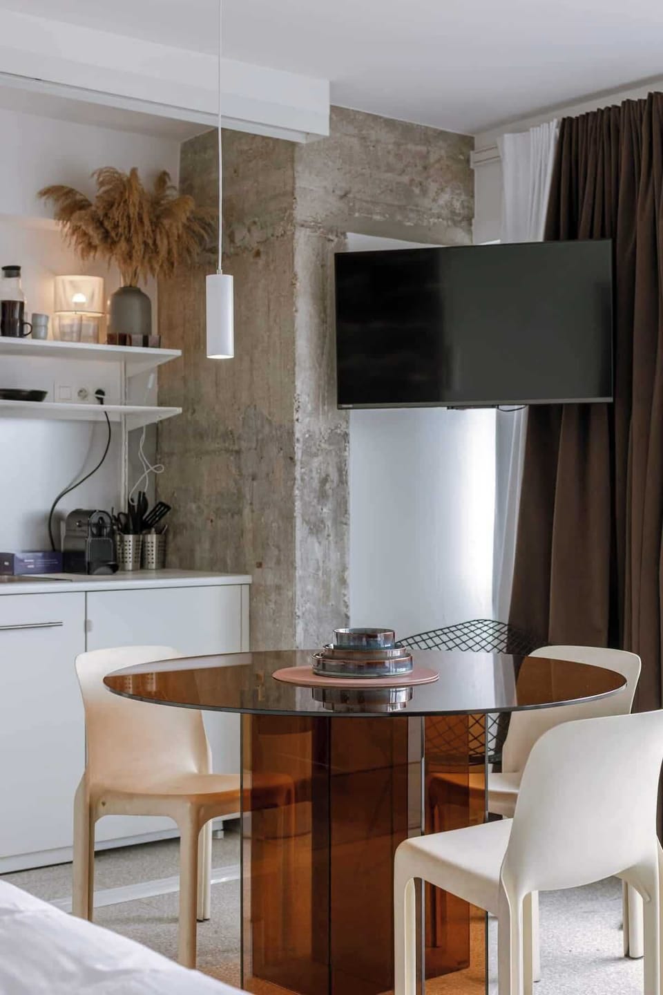 Elegant Dining Table and TV Setup