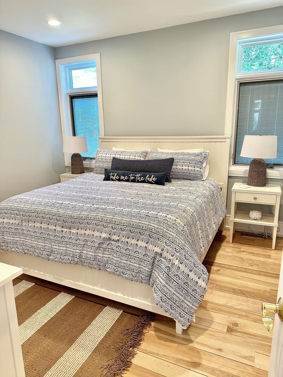 Downstairs guest suite 