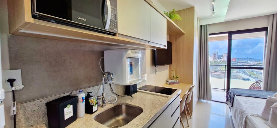 Comfort Apartment | Private kitchen | Fridge, microwave, cookware/dishes/utensils