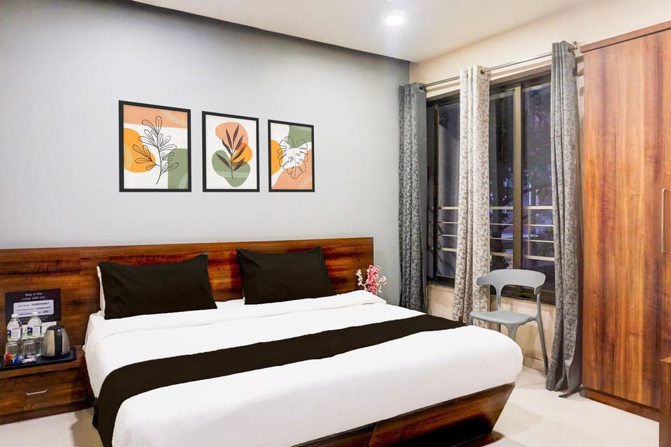 Deluxe Viman Nagar Formerly Kuber Inn House in Pune