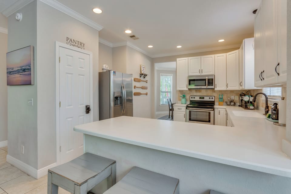 House (3 Bedrooms) | Interior
