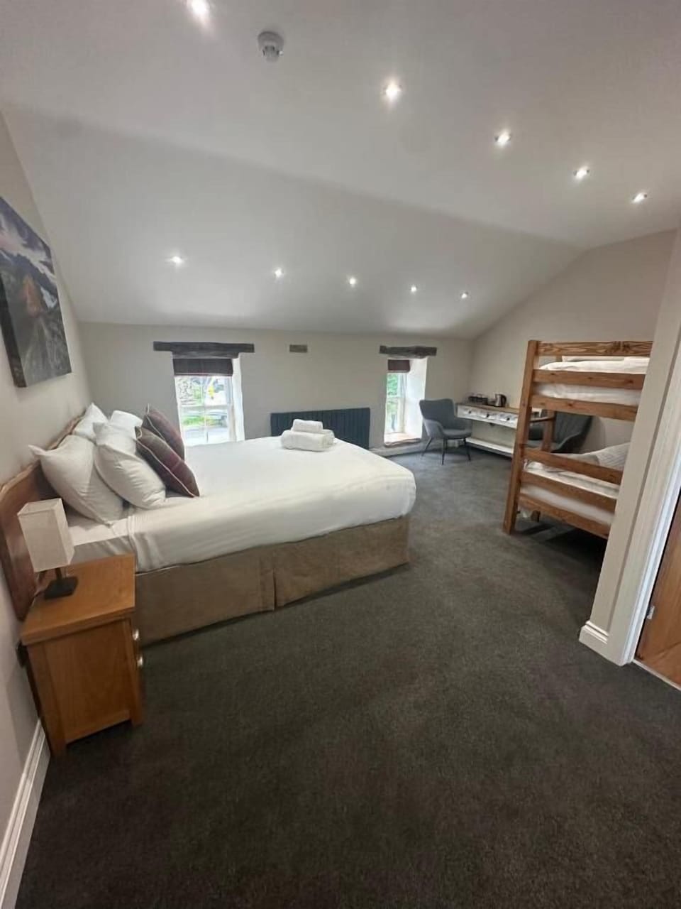 Family Room | Free WiFi