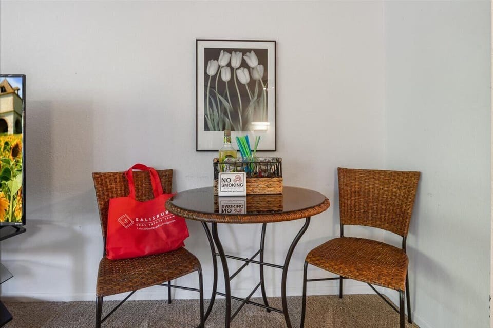 Condo, 1 Queen Bed with Sofa bed, Patio, Pool View (6620 Weston Point F6) | 1 bedroom, individually decorated, individually furnished, bed sheets
