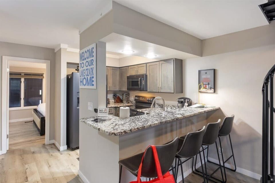 Condo, Multiple Beds, Pool Access (5940 Baydy Peak #936) | Private kitchen