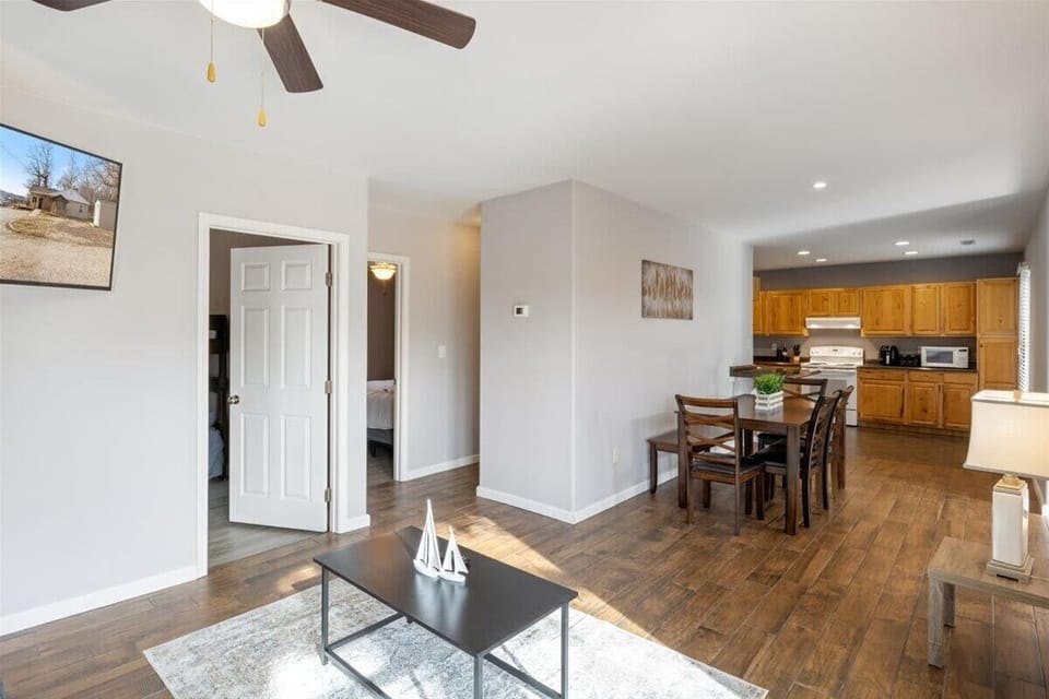 House, Multiple Beds, Hot Tub (73 Truetken) | Interior