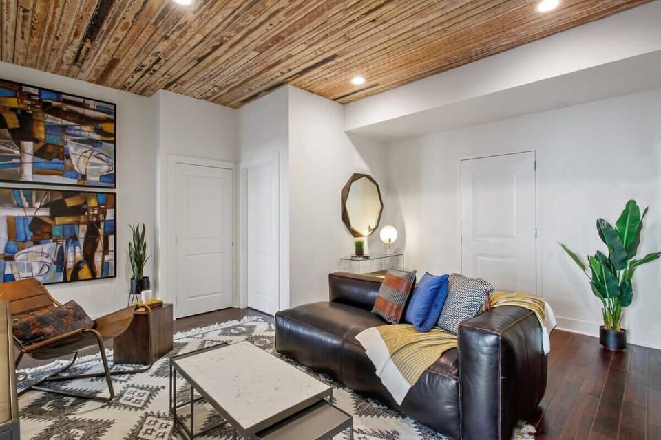 Living Room | Open Concept Single Story Layout | Second Floor