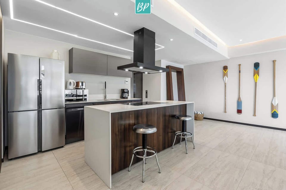 Open Kitchen