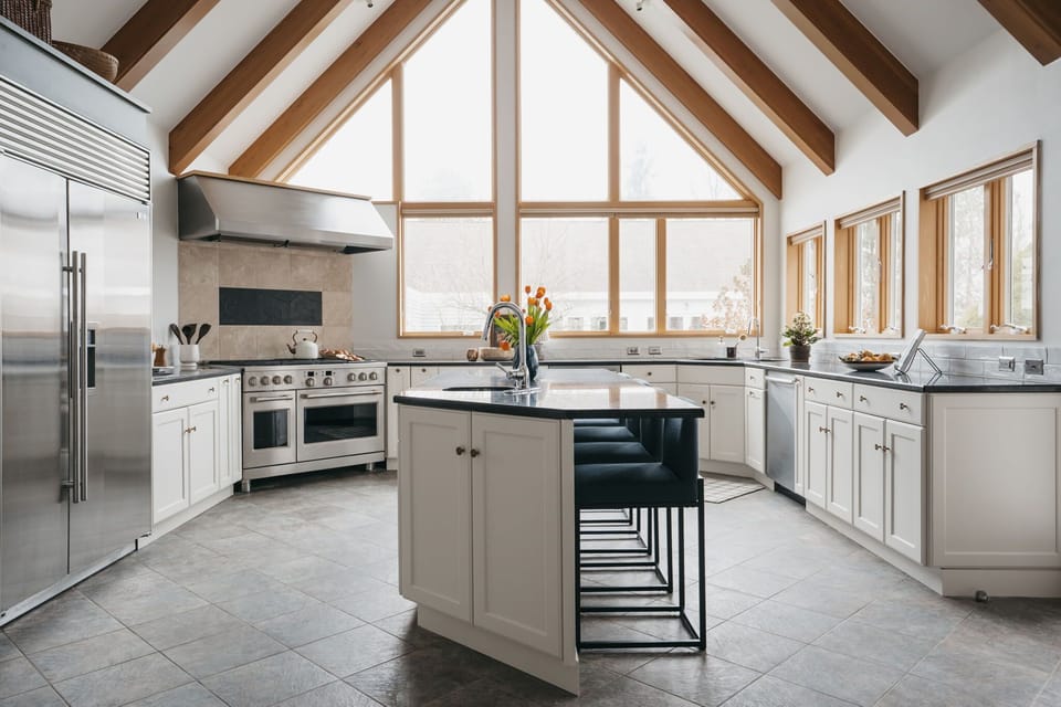 Cook, gather, and connect in a bright chef’s kitchen designed for memorable meals. With ample space, natural light, and everything you need, it’s the perfect place to share breakfast, host dinners, or bring in a private chef experience.