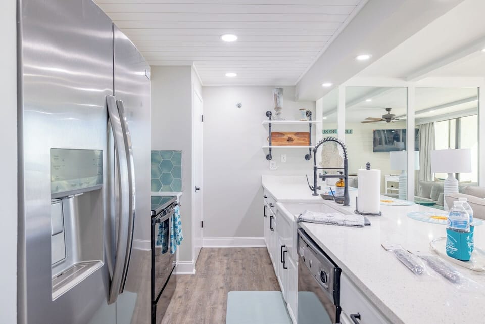 Fully equipped kitchen
