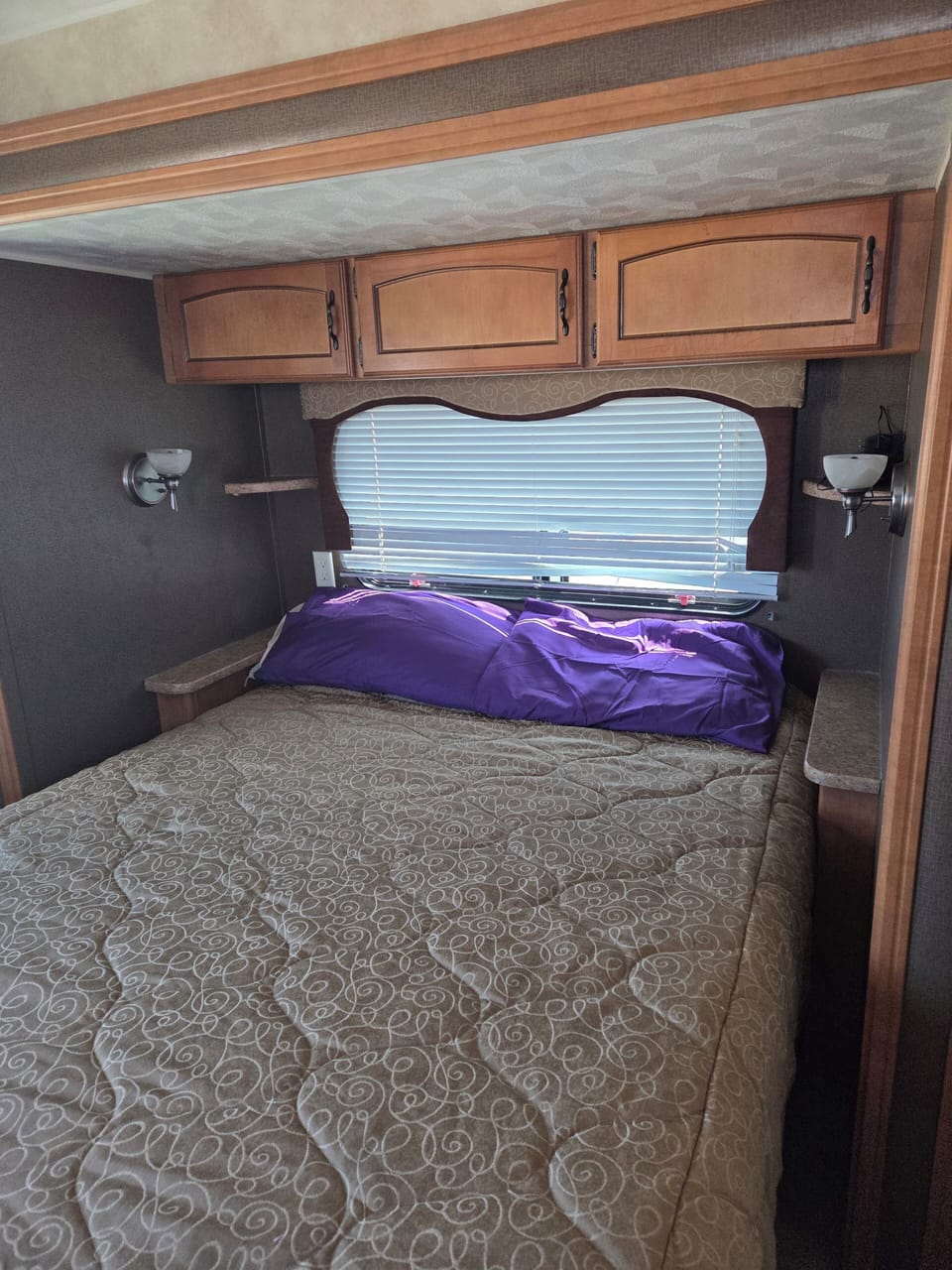 Family Mobile Home, Desert View | Laptop workspace, iron/ironing board