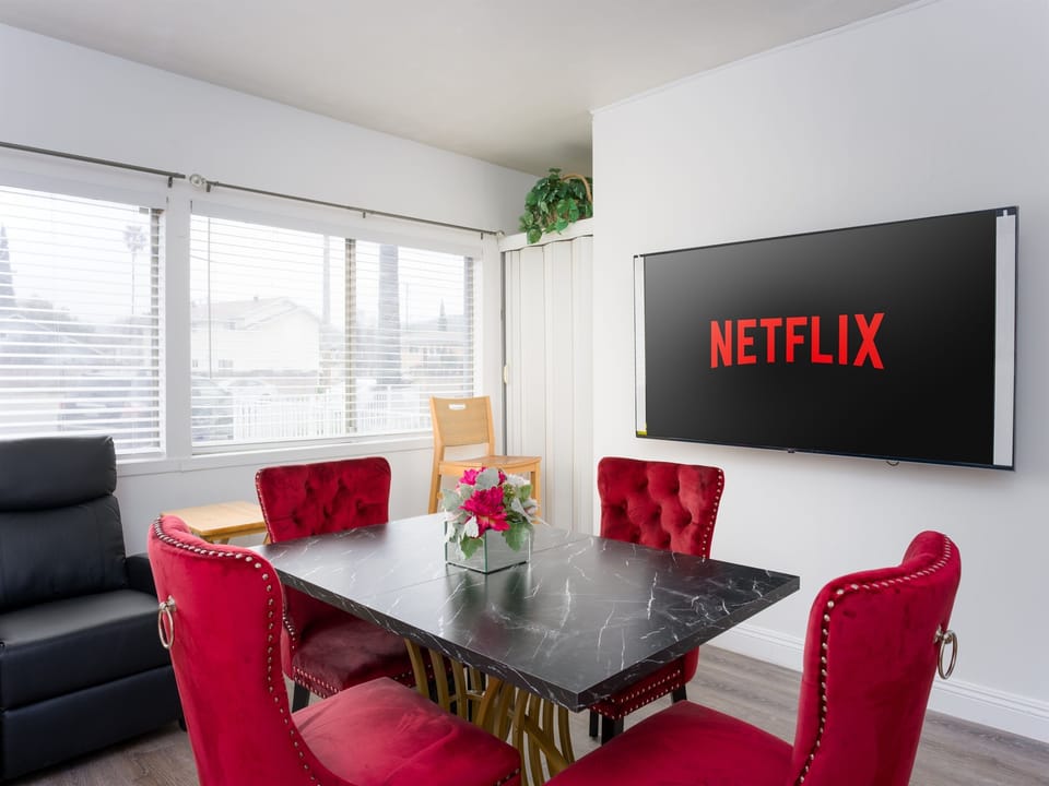 Dining area with TV and streaming
