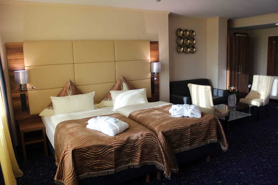 Premium bedding, minibar, in-room safe, desk