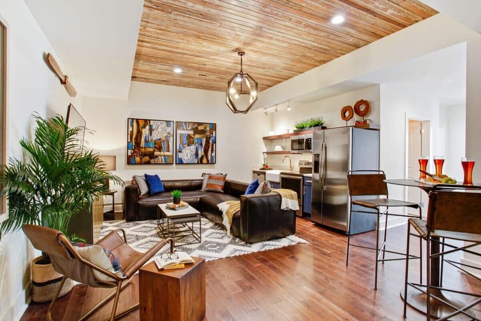 Open Concept Living Room | XL Flat Screen TV | Central Common Area