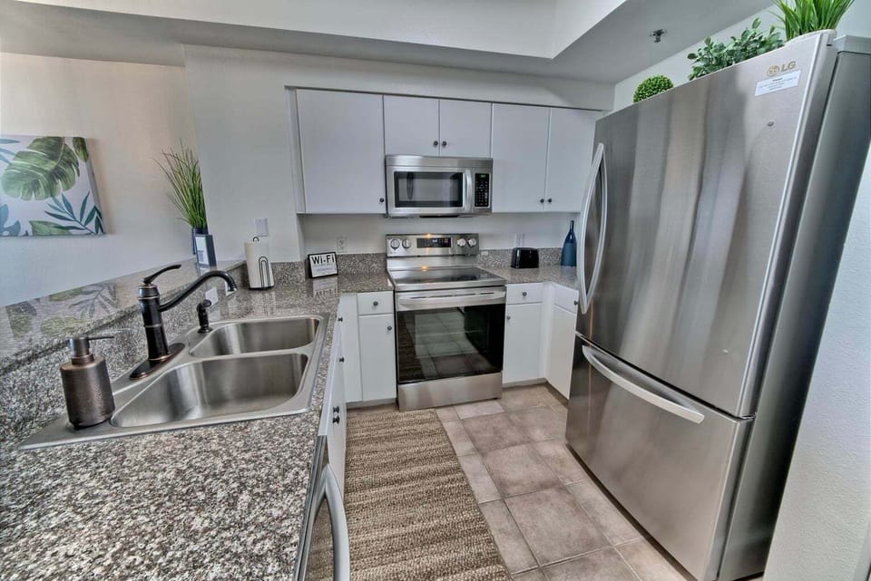 Full kitchen with all the cooking essentials and modern appliances built for a chef