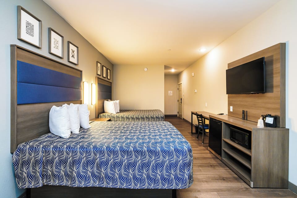 Deluxe Double Room | Soundproofing, WiFi (free), bed sheets