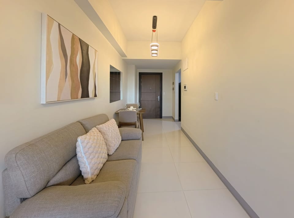 Classic Condo, City View | Living area