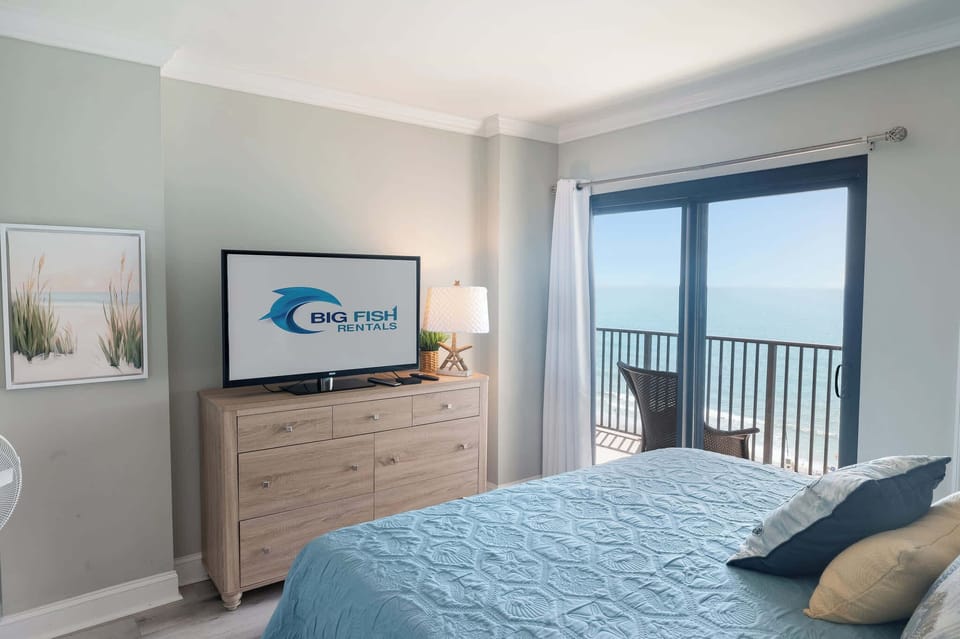 2nd California King bedroom with an ocean view and private balcony
