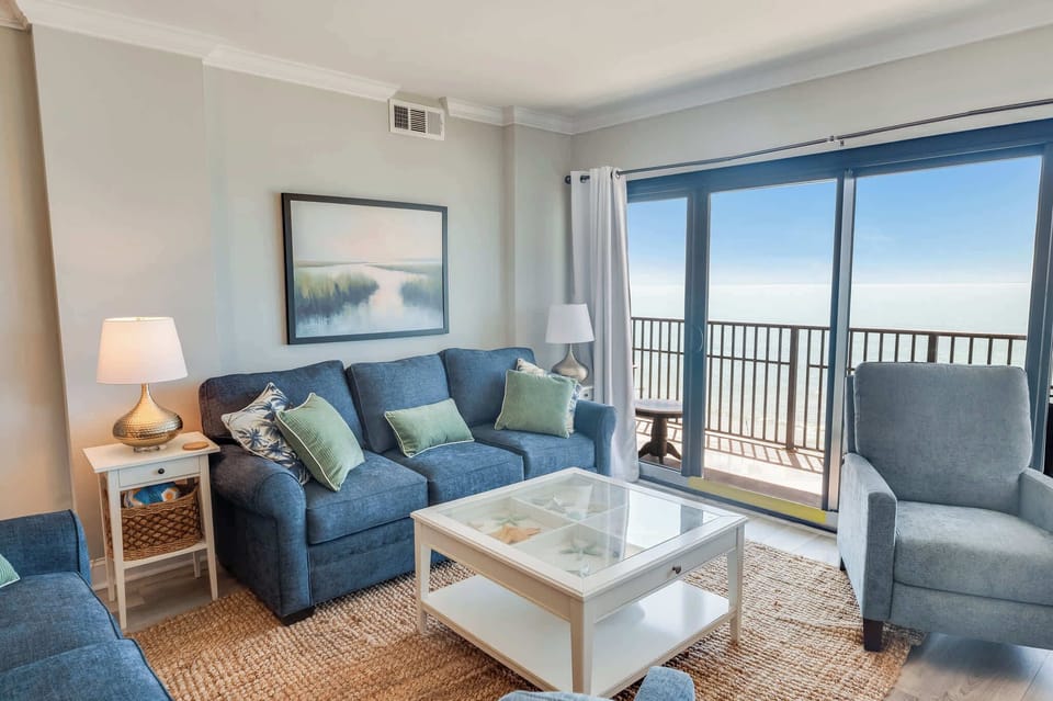 Relax in the Oceanfront den, taking in the Ocean Views
