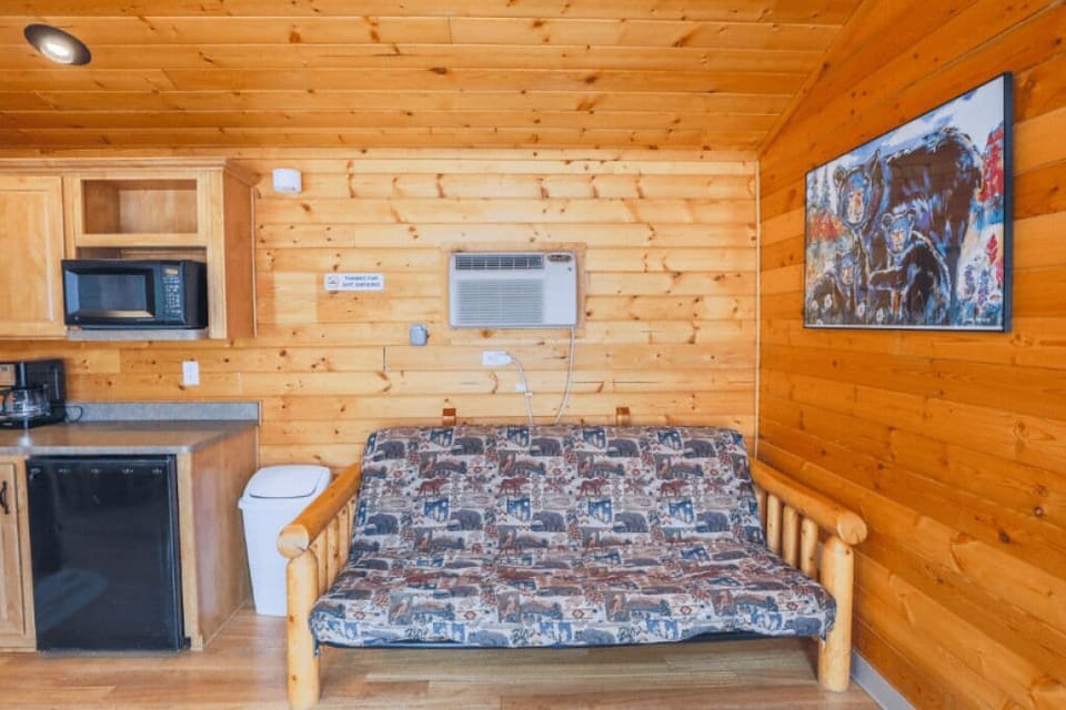 Family Cabin | WiFi (free), bed sheets