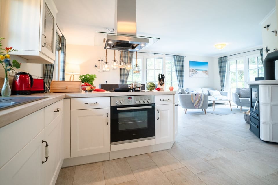 Comfort House, 3 Bedrooms | Private kitchen