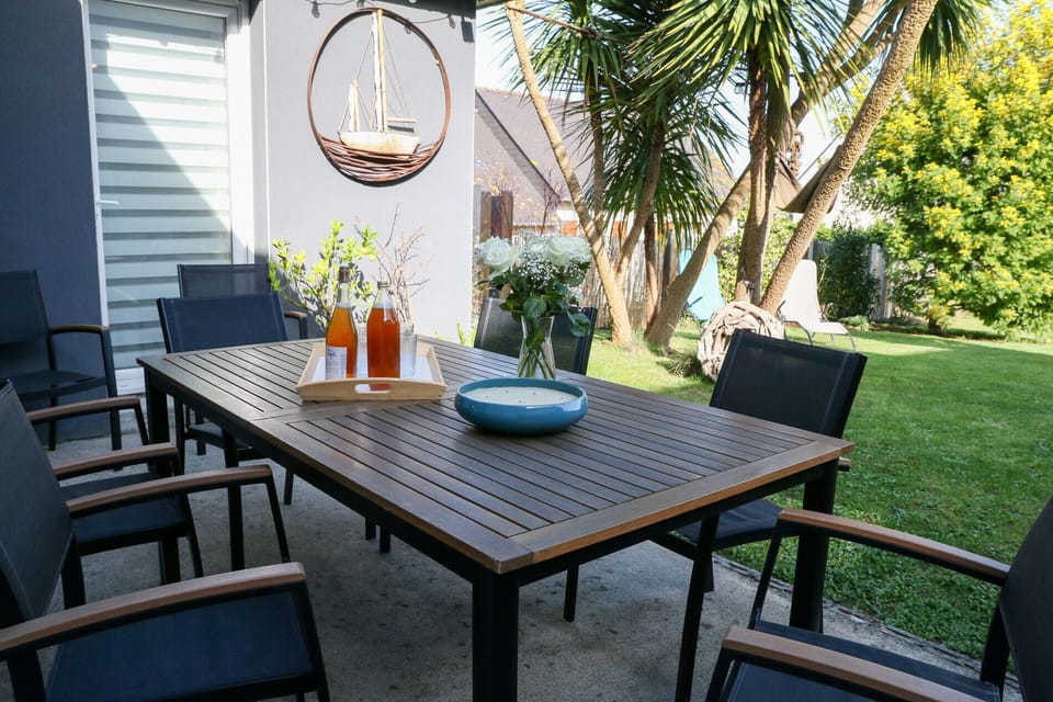 Exposed garden with terrace, photo taken in February