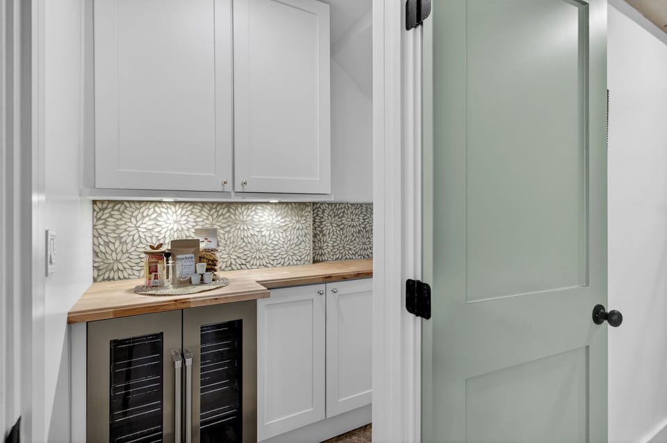 Kitchen pantry.