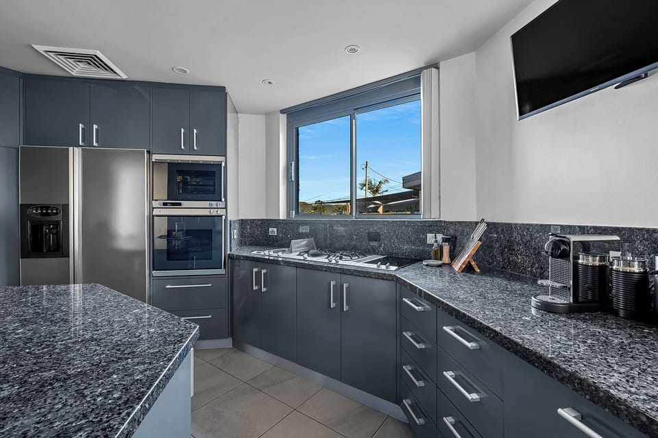Kitchen 3
