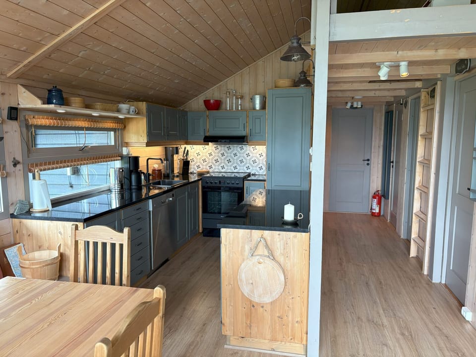 Kitchen area