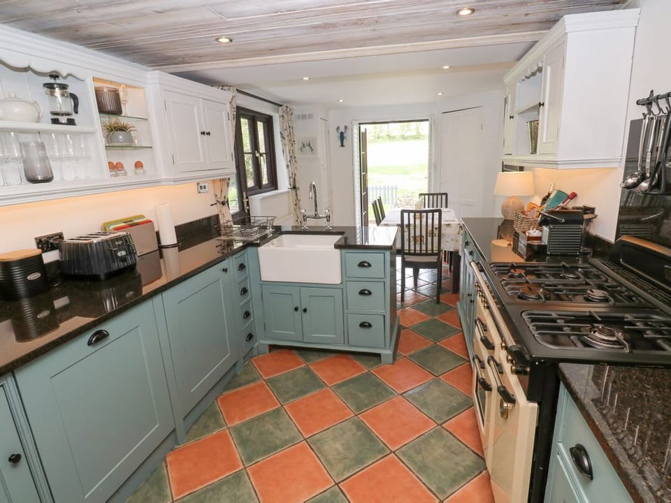 Wood Brook Cottage