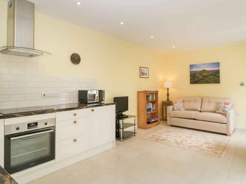 Long Batch Cottage