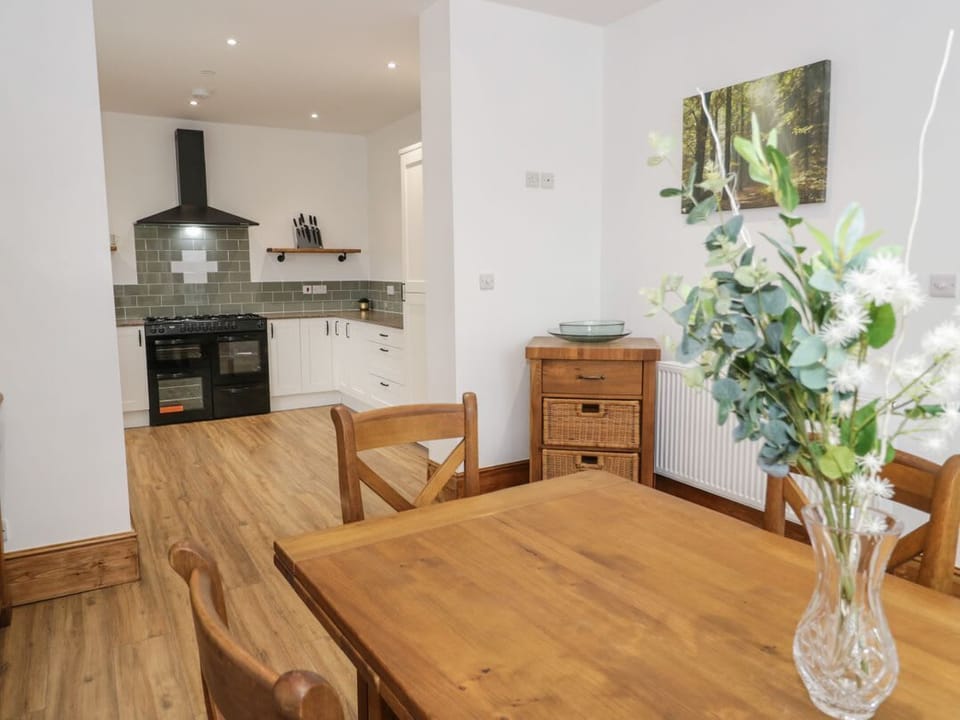 23 Carmen Sylva Road