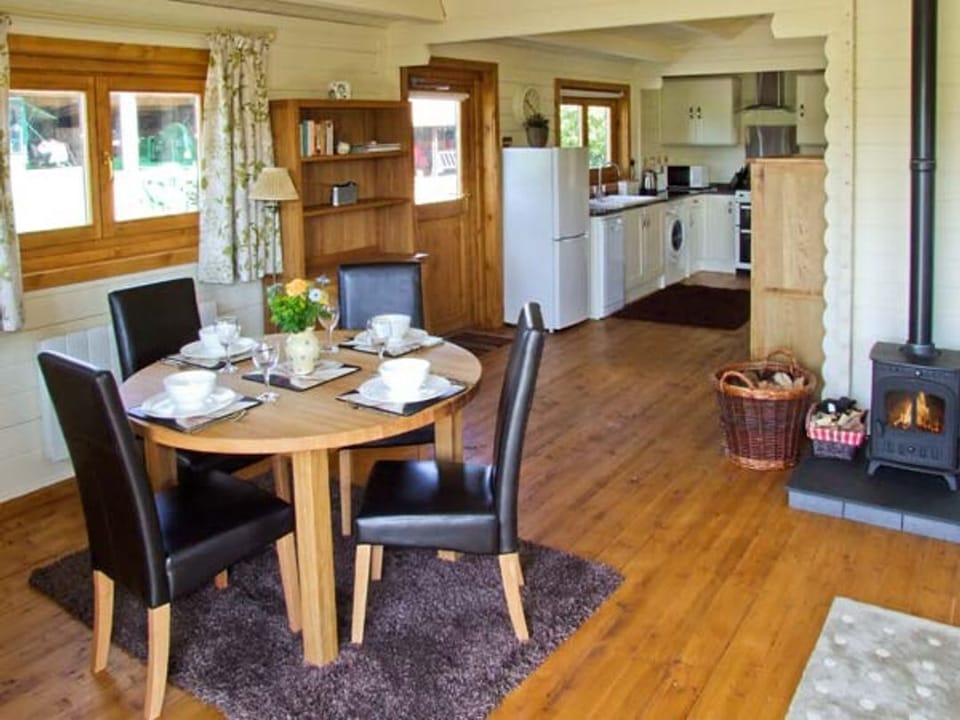 Cropvale Lodge