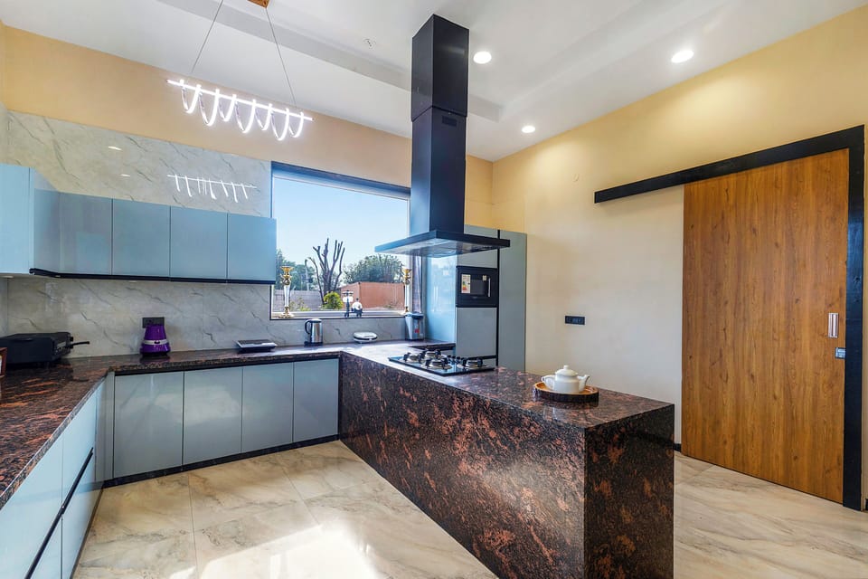 Deluxe Villa | Private kitchen