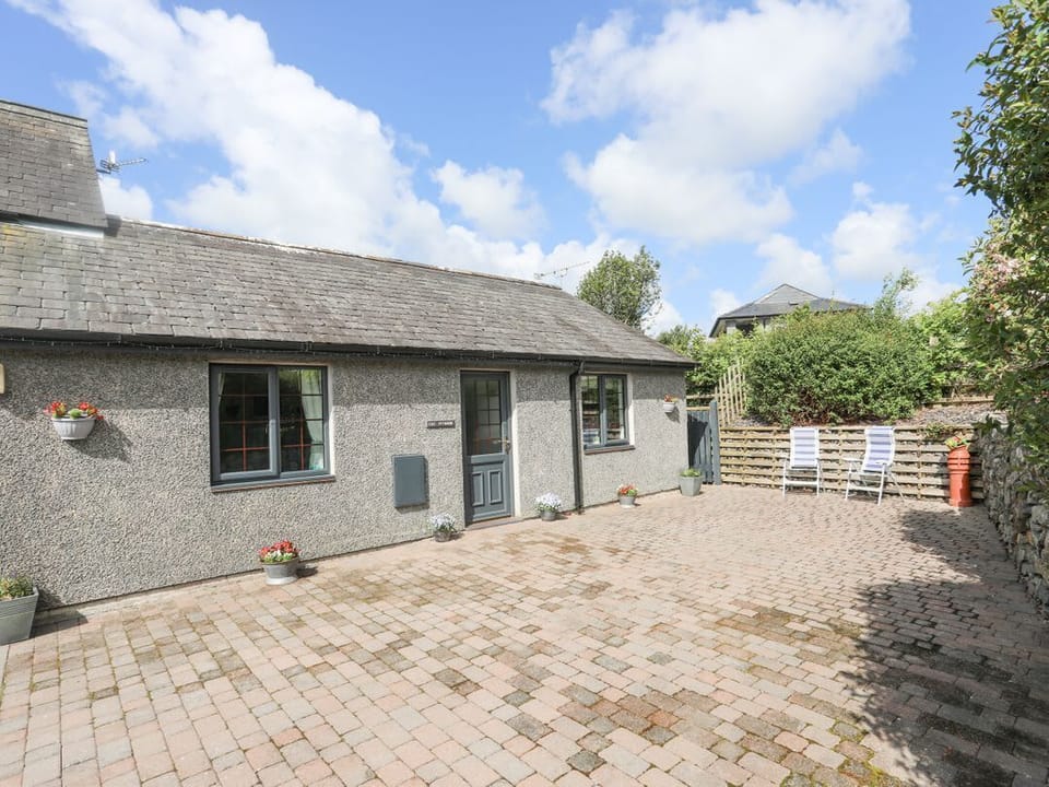 Cae Ffynnon
