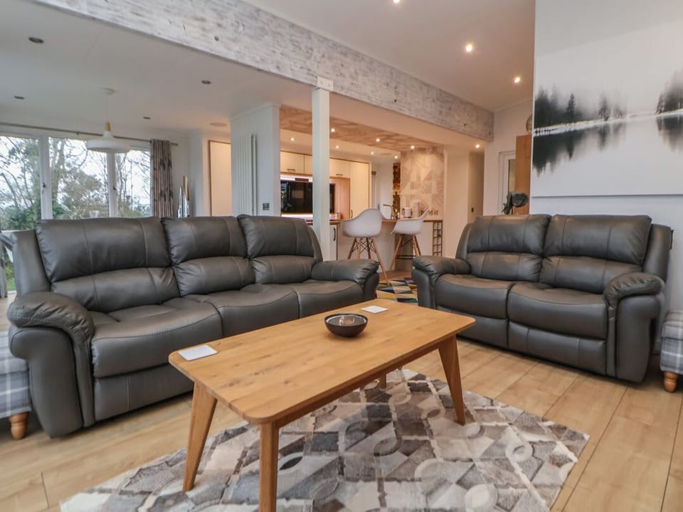 The Lodge @ Racecourse House