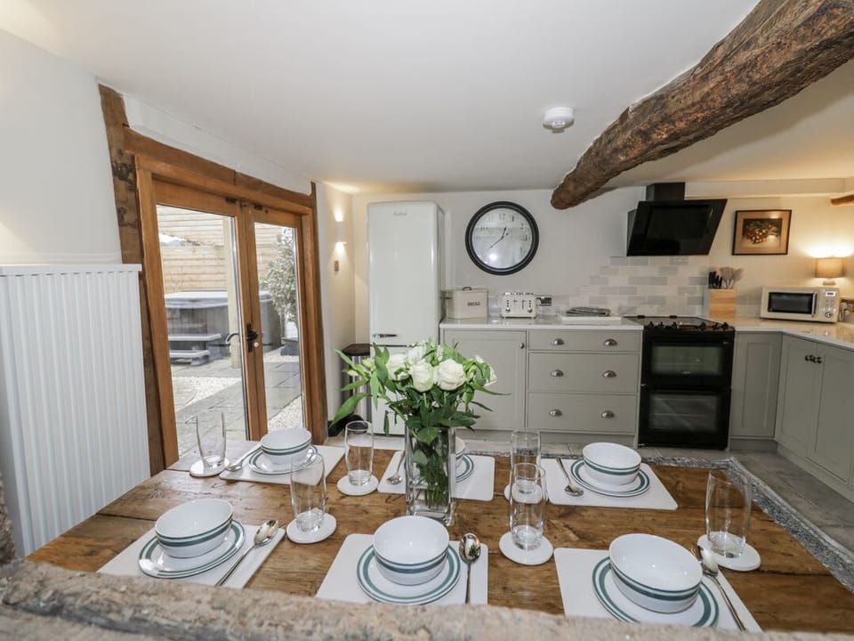 Weston Cottage