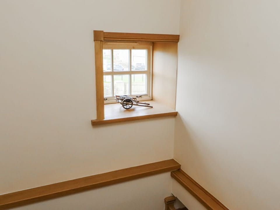 High Hemmel House