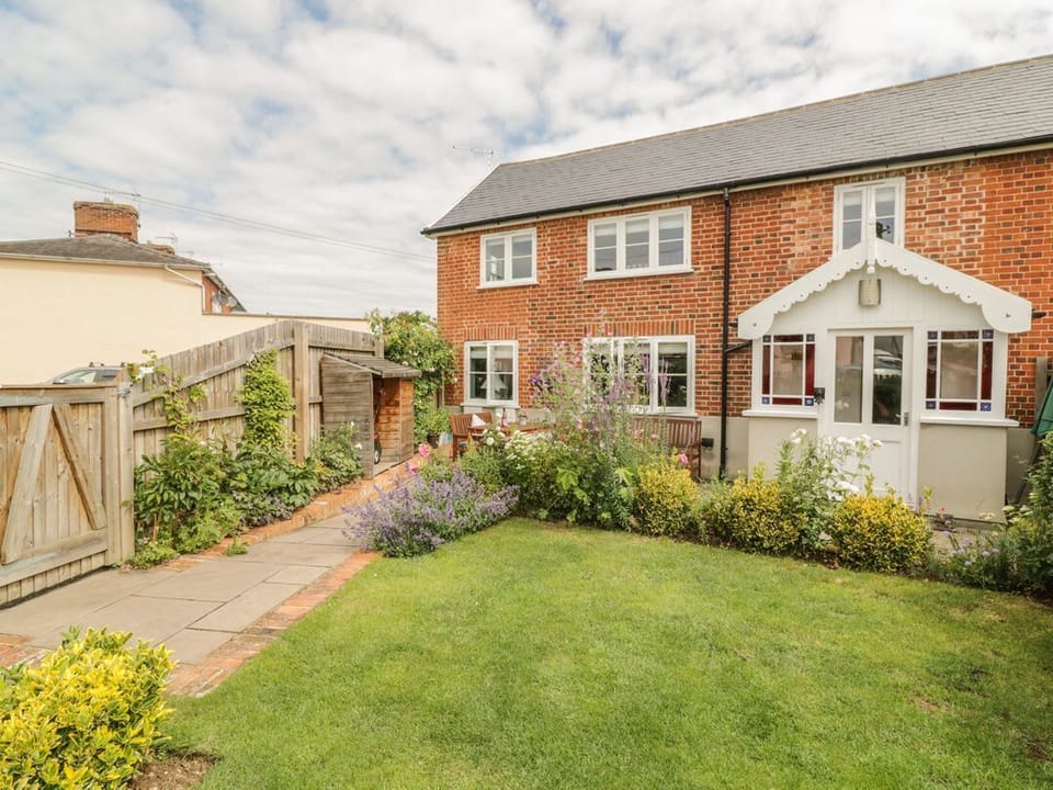 Mulberry Cottage