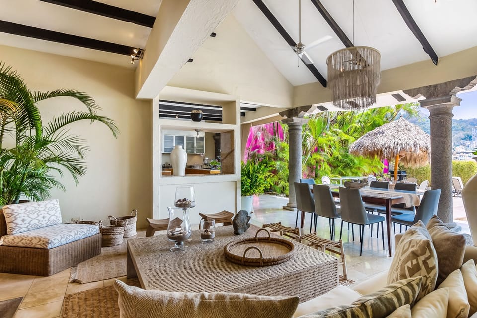 Perfect setting for gatherings and entertainment.