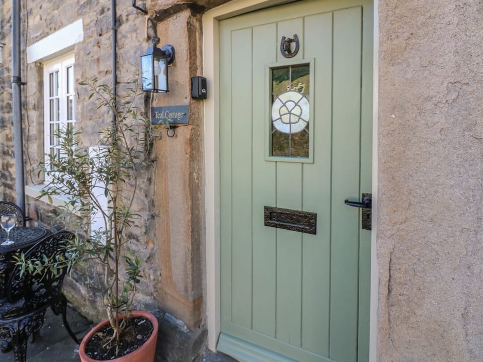 Teal Cottage
