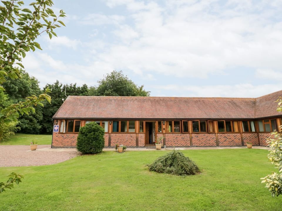 Beesoni Lodge