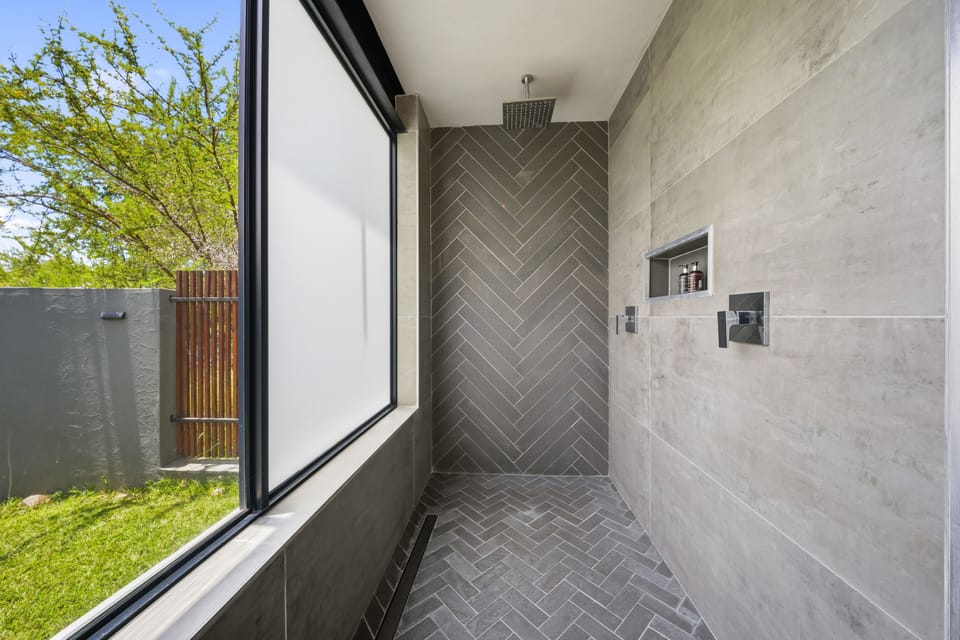 Luxury House, Garden View | Interior