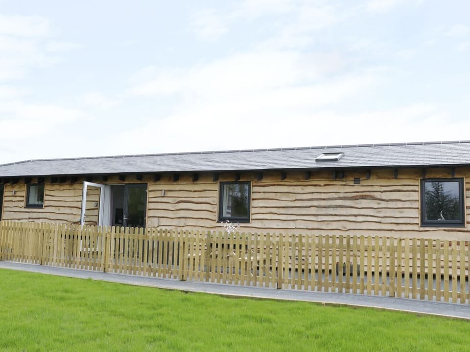 Willow Lodge