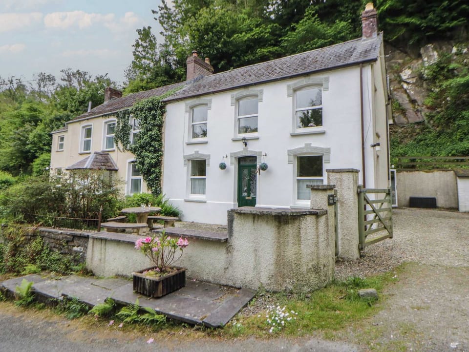 Teifi House