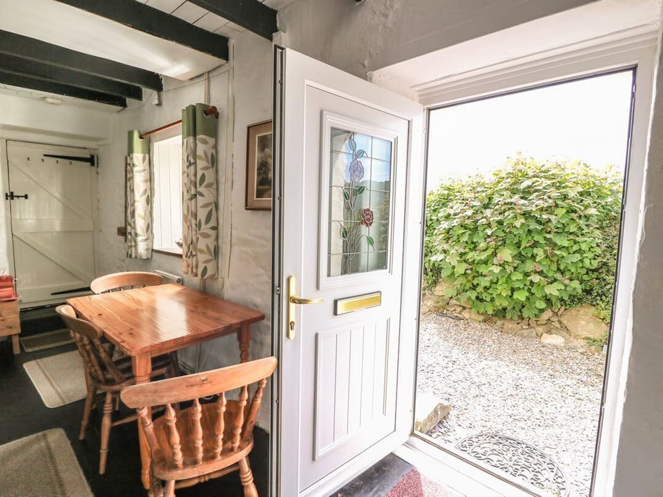 Taliharris Cottage
