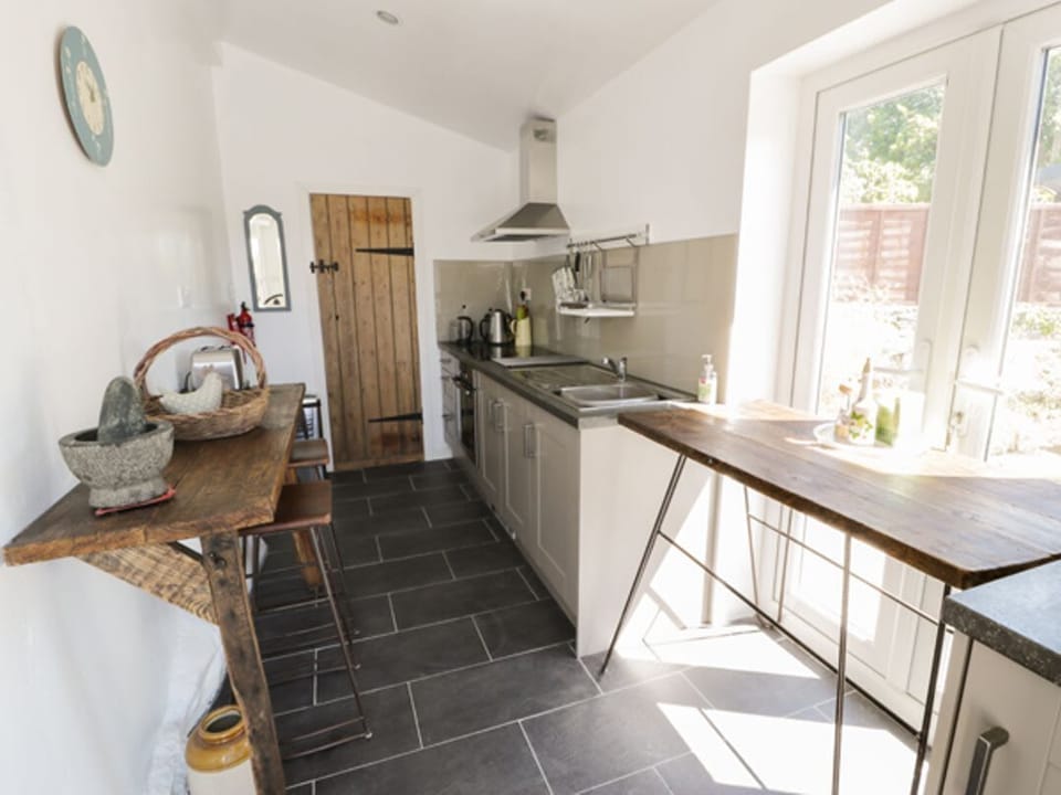 2 Borthwen Cottages