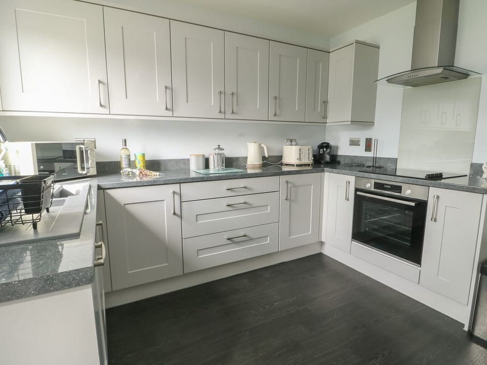 3 Parc Delfryn