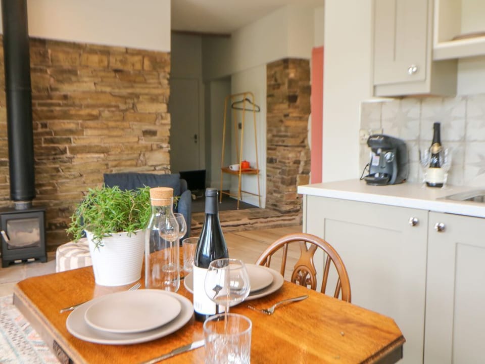 The Plucking Shed - Vineyard Stay