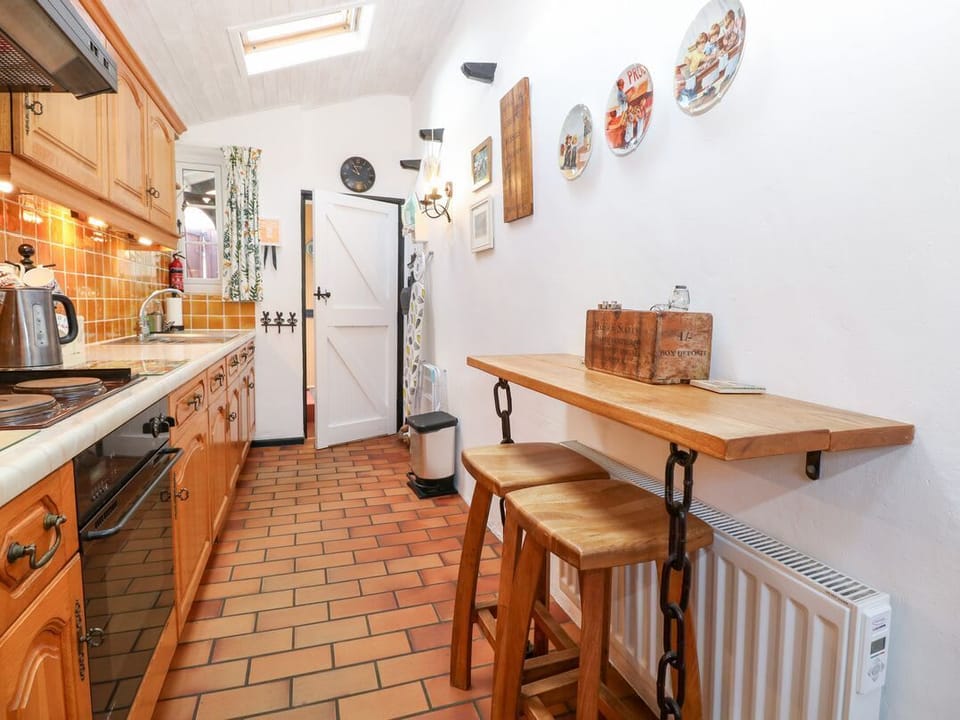 Hollyhedge Cottage
